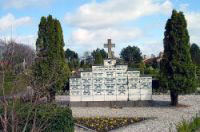 Mindesten på Sæby Kirkegård